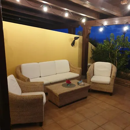 Casa *